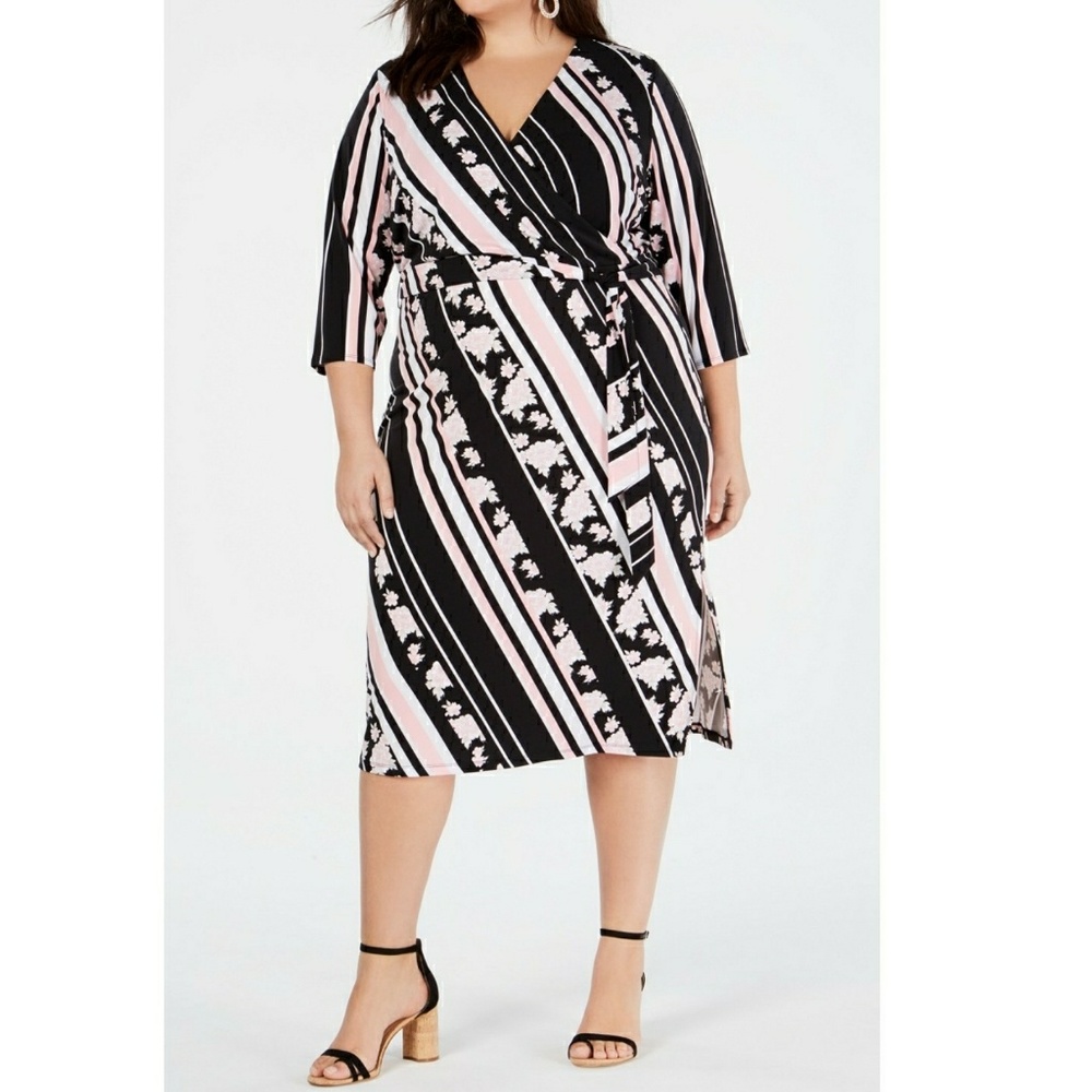 🆕➕ INC. 💜 Wrap Dress